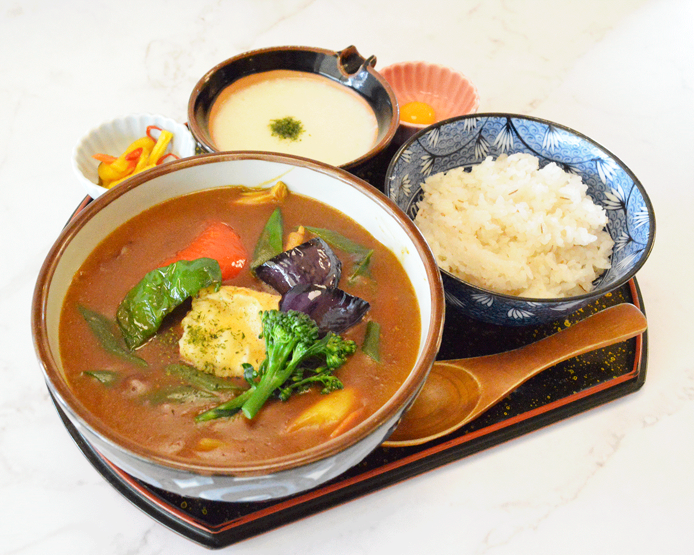 七福カレーうどん・麦とろセット