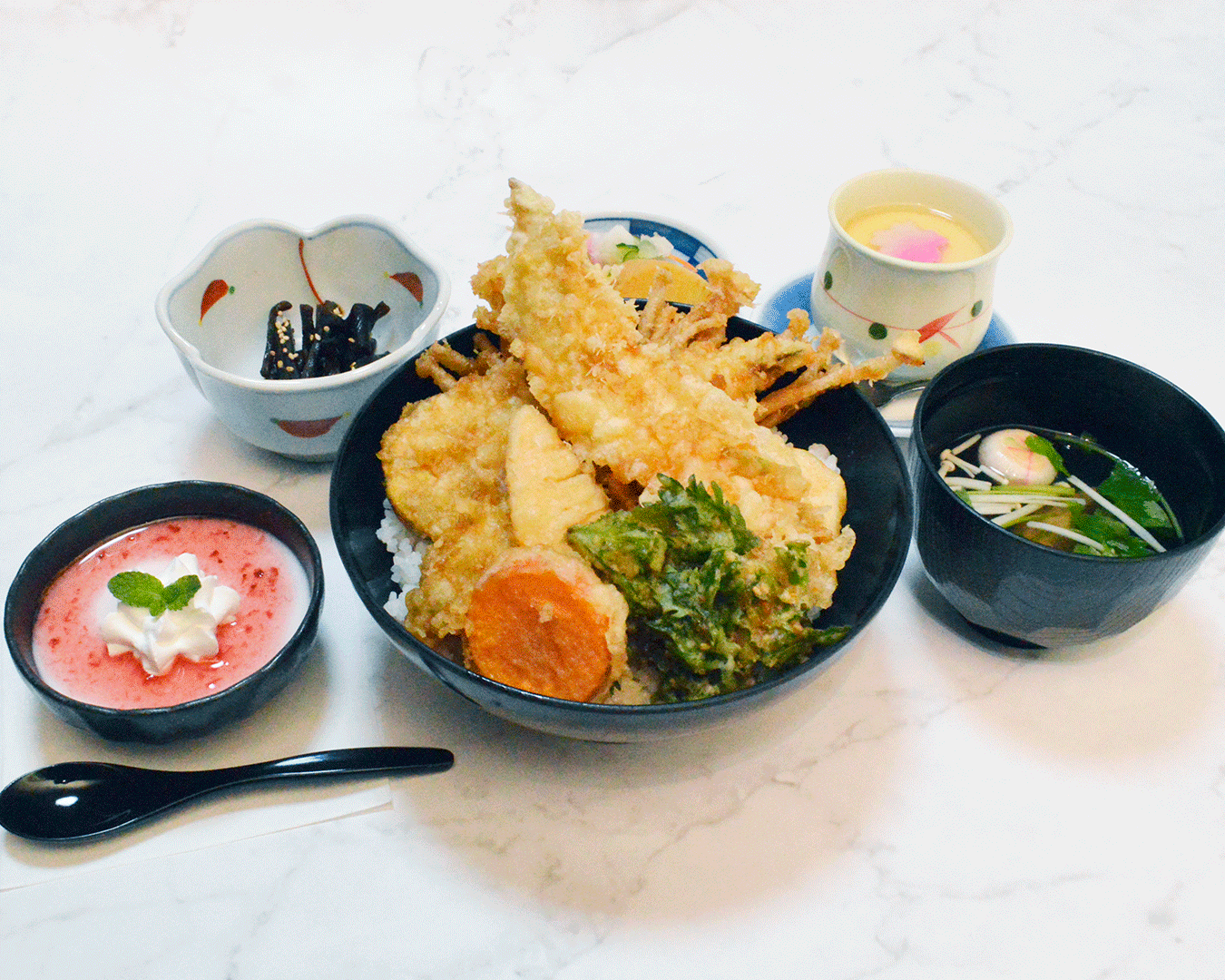 めそ天丼セット